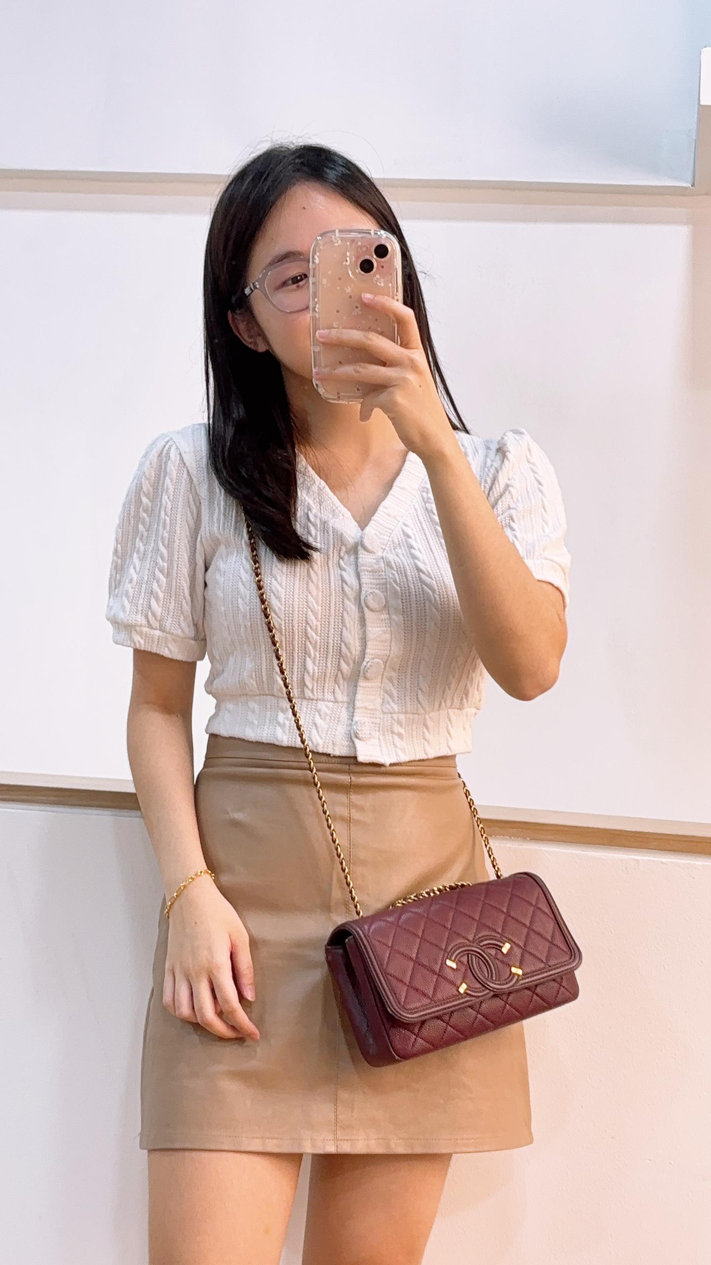 Chanel Burgundy Caviar Filigree Small Flap Bag (GHW)