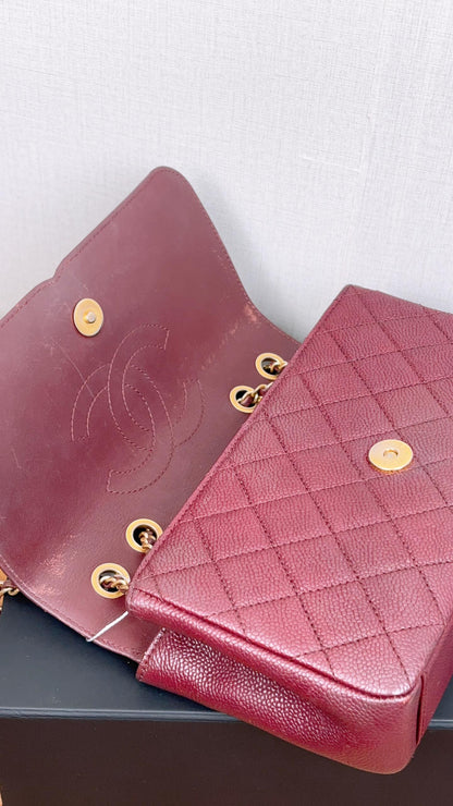 Chanel Burgundy Caviar Filigree Small Flap Bag (GHW)