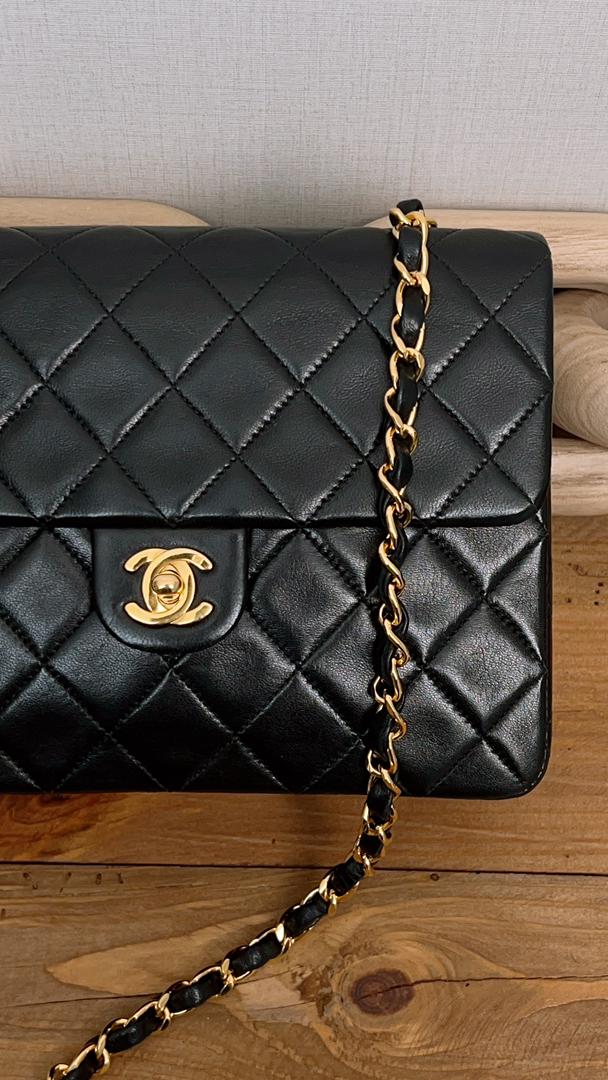 Chanel Black Lambskin Vintage Mini Square 20cm (GHW)