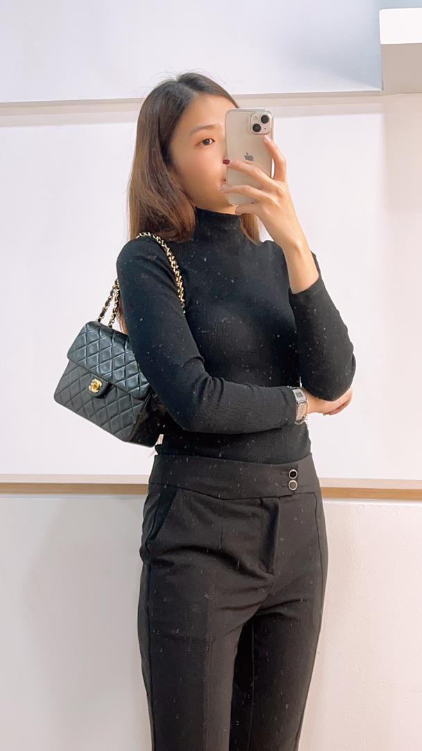 Chanel Black Lambskin Vintage Mini Square 20cm (GHW)