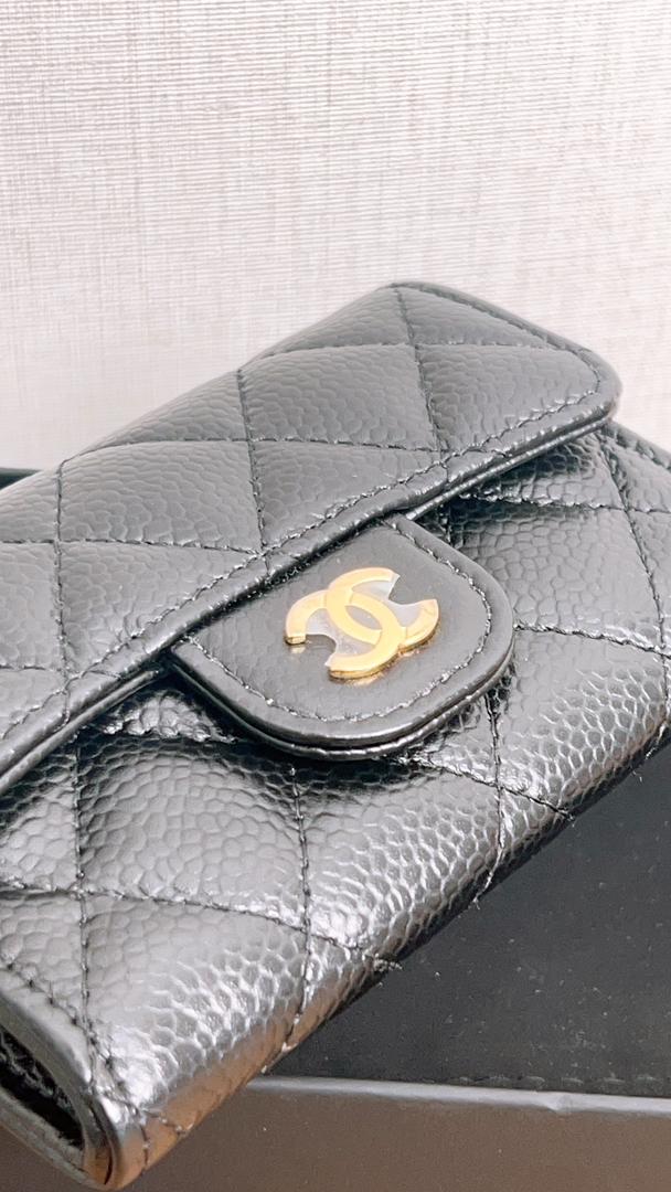 Chanel Black Caviar Classic Card Holder (GHW)