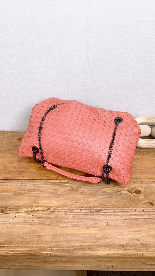 Bottega Veneta Dusty Pink Intrecciato Duo Shoulder Bag