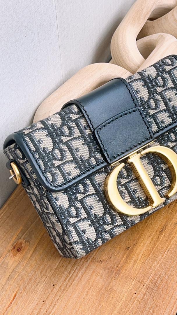 Dior Navy Oblique Montaigne 30 Box (GHW)