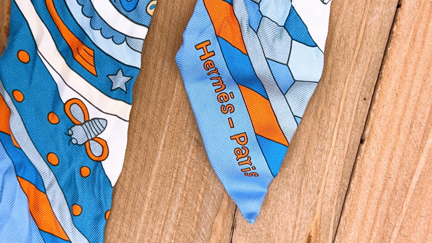Hermes Blue Les Murmures De La Foret Silk Twilly (B)