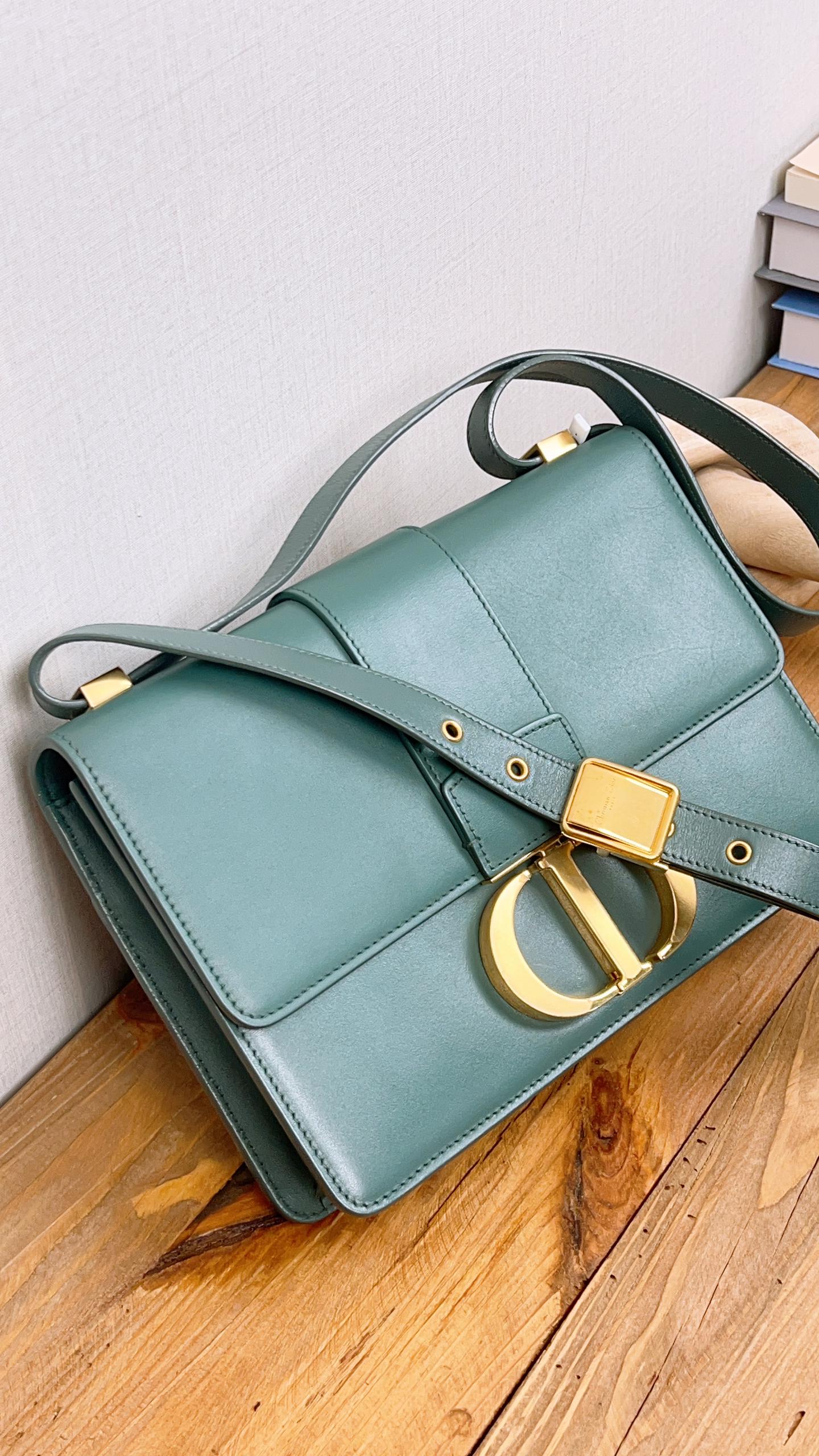 Dior Green 30 Montaigne Shoulder Bag