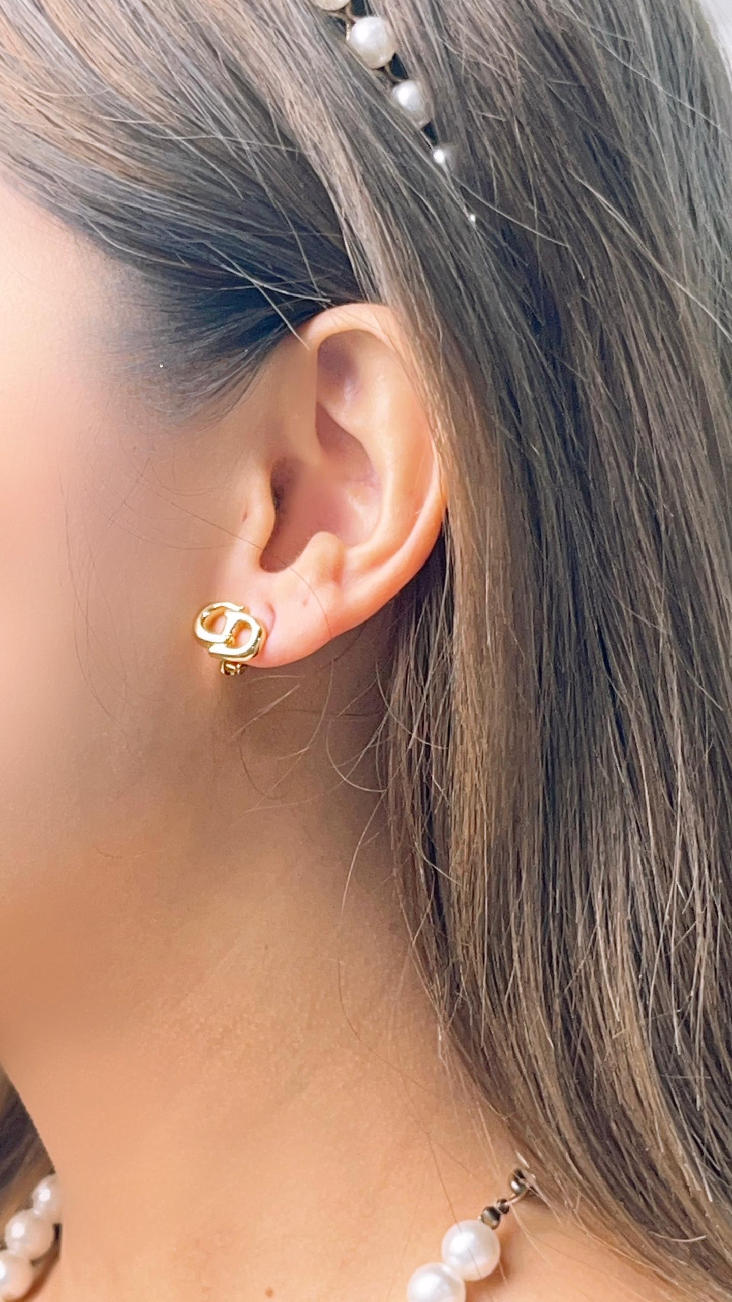 Dior Gold Vintage CD Clip-on Earrings