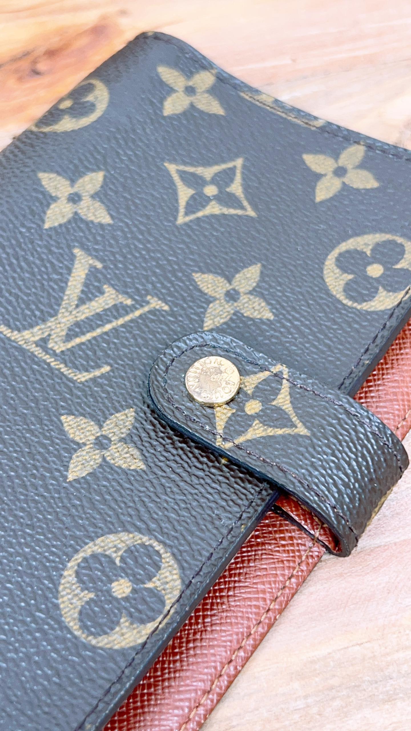 LV Monogram Small Ring Agenda Cover