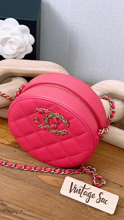 Chanel Pink Quilted Grained Calfskin Round 19 Clutch On Chain (GHW)