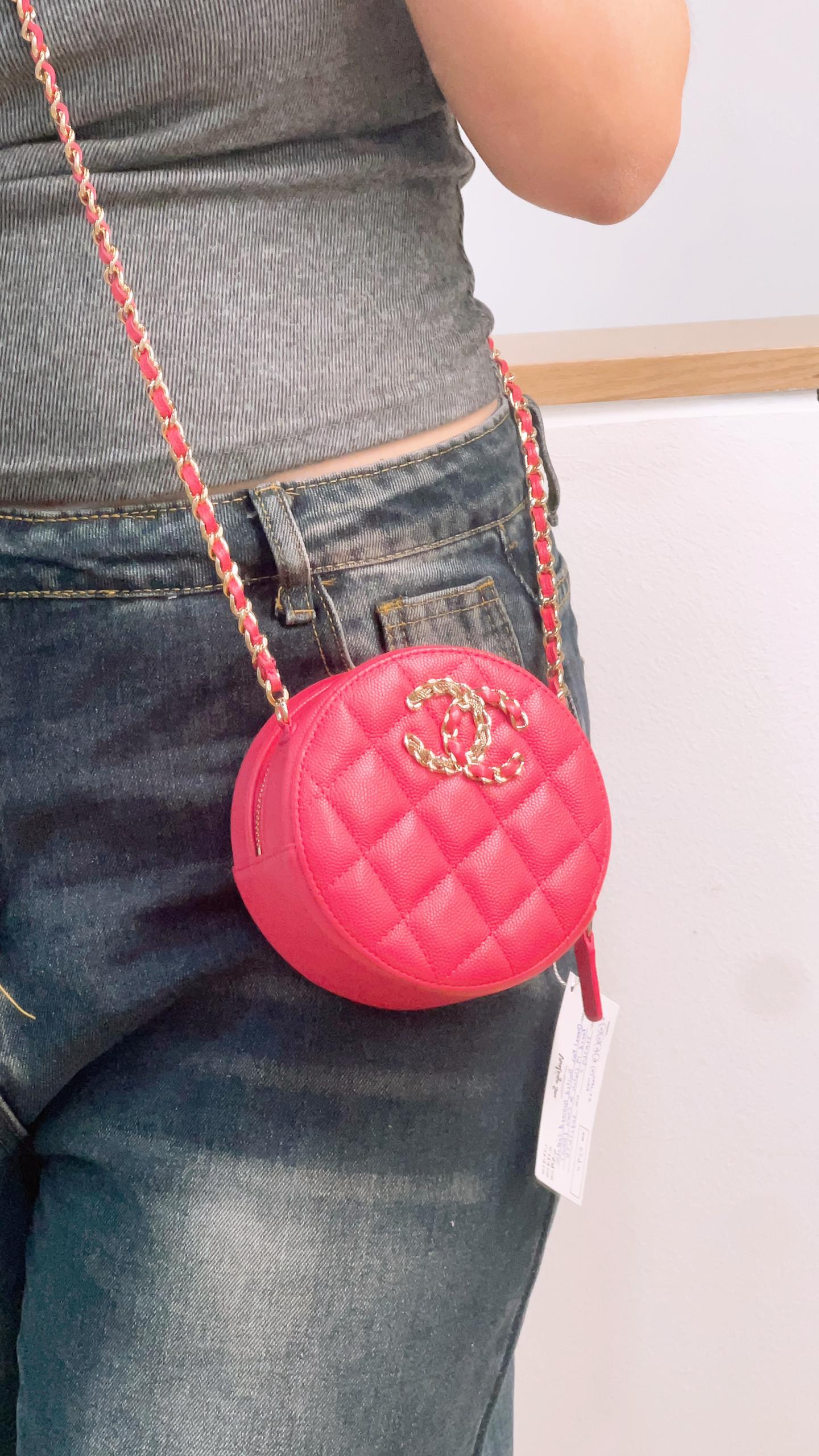 Chanel Pink Quilted Grained Calfskin Round 19 Clutch On Chain (GHW)