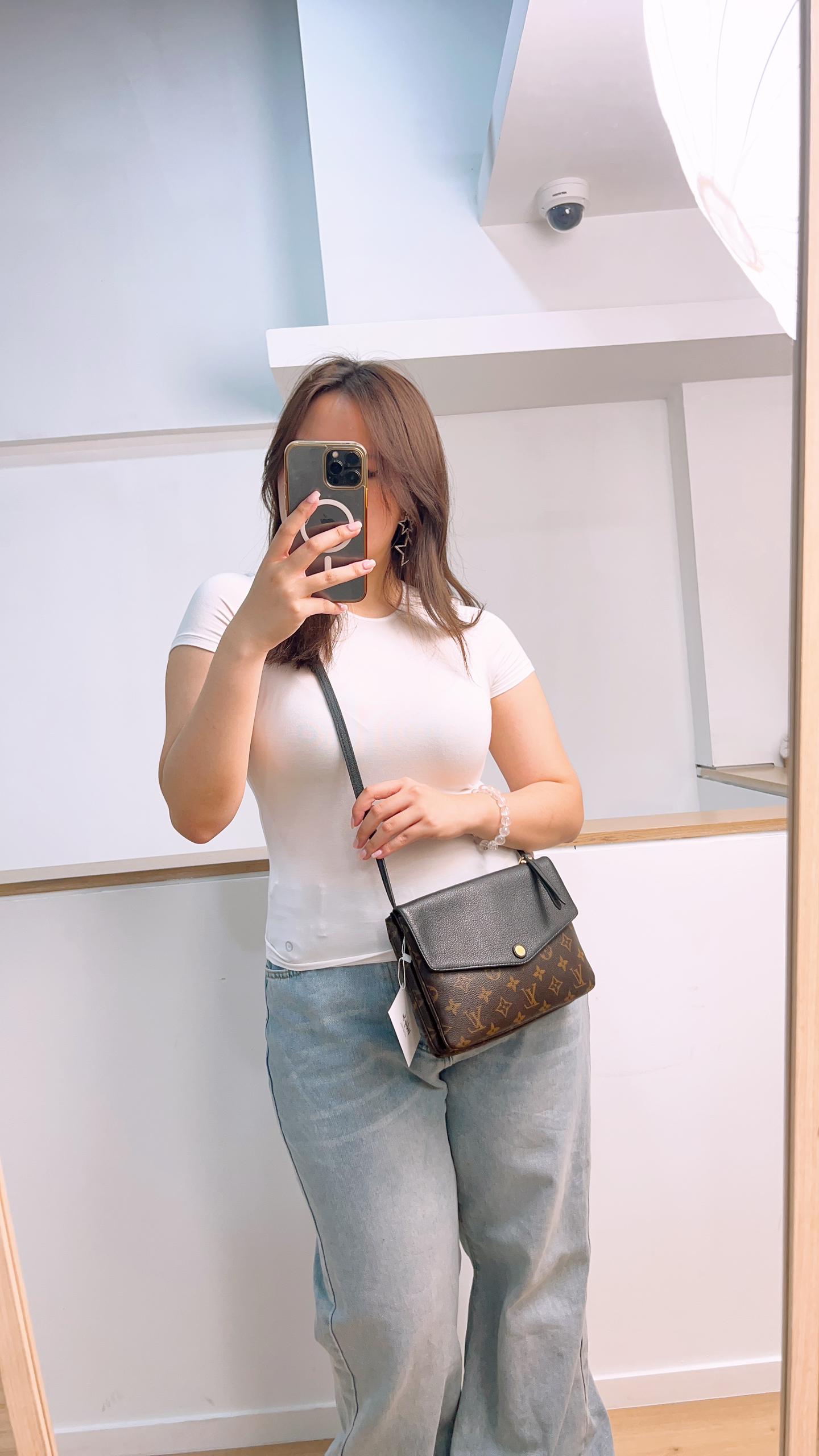 LV Monogram Black Twinset Pochette