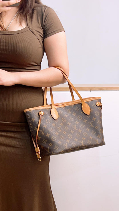 LV Monogram Neverfull PM