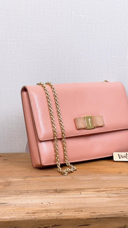 Salvatore Ferragamo Pink Leather Vara Bow Shoulder Bag