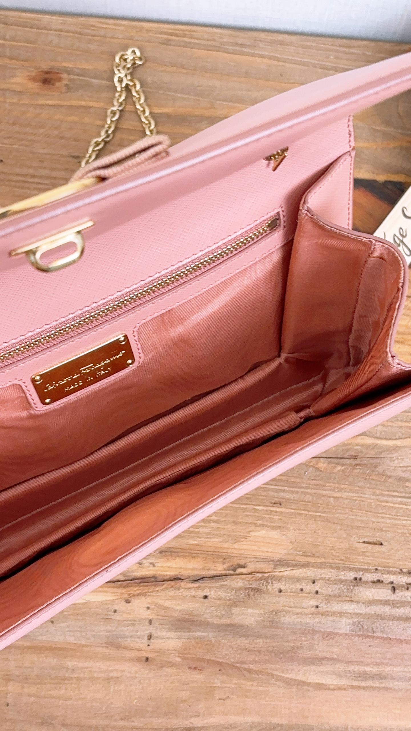 Salvatore Ferragamo Pink Leather Vara Bow Shoulder Bag
