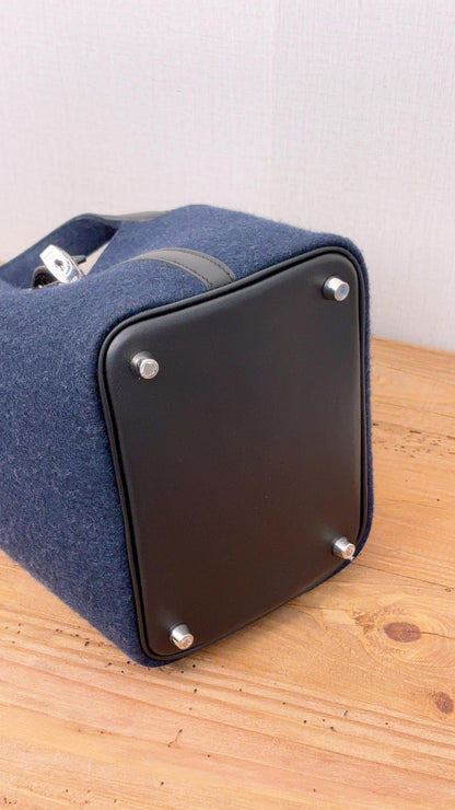 Hermes Navy Felt Picotin 18 (PHW)