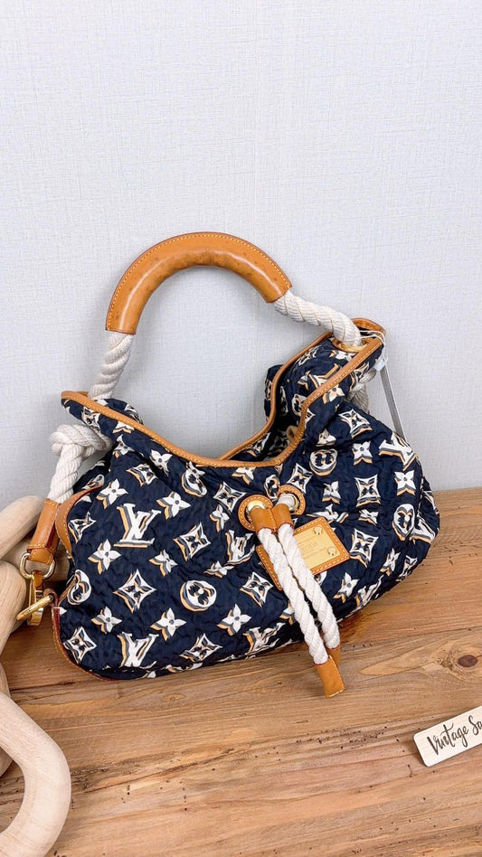 LV Navy Blue Limited Edition Bulles MM