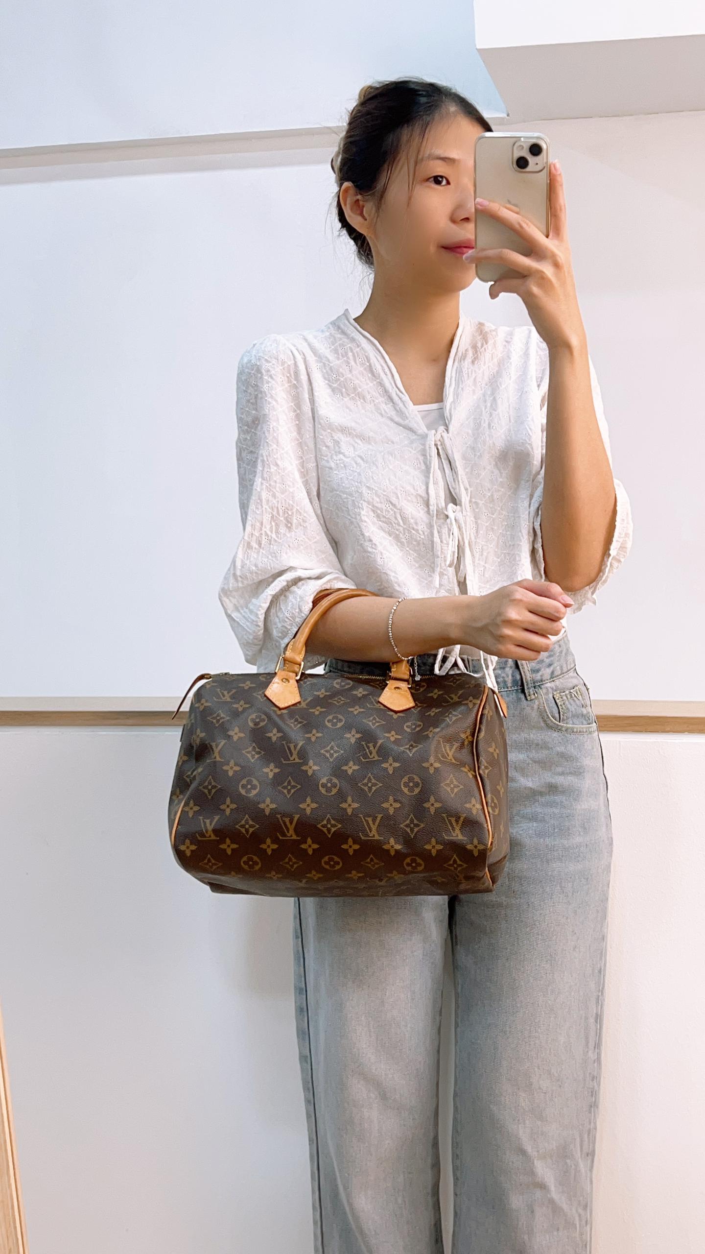 LV Monogram Speedy 30