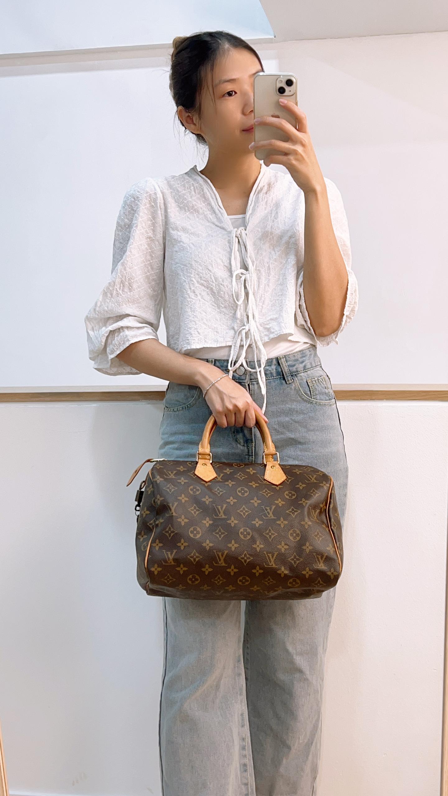 LV Monogram Speedy 30