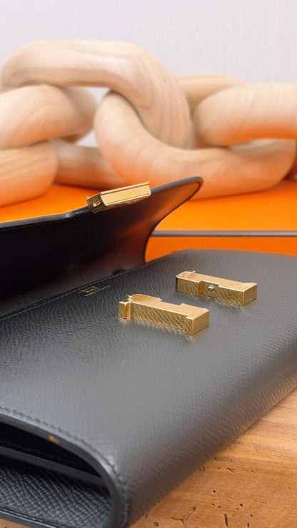 Hermes Black Constance To Go (GHW)