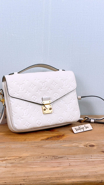LV Creme Monogram Empreinte Pochette Metis