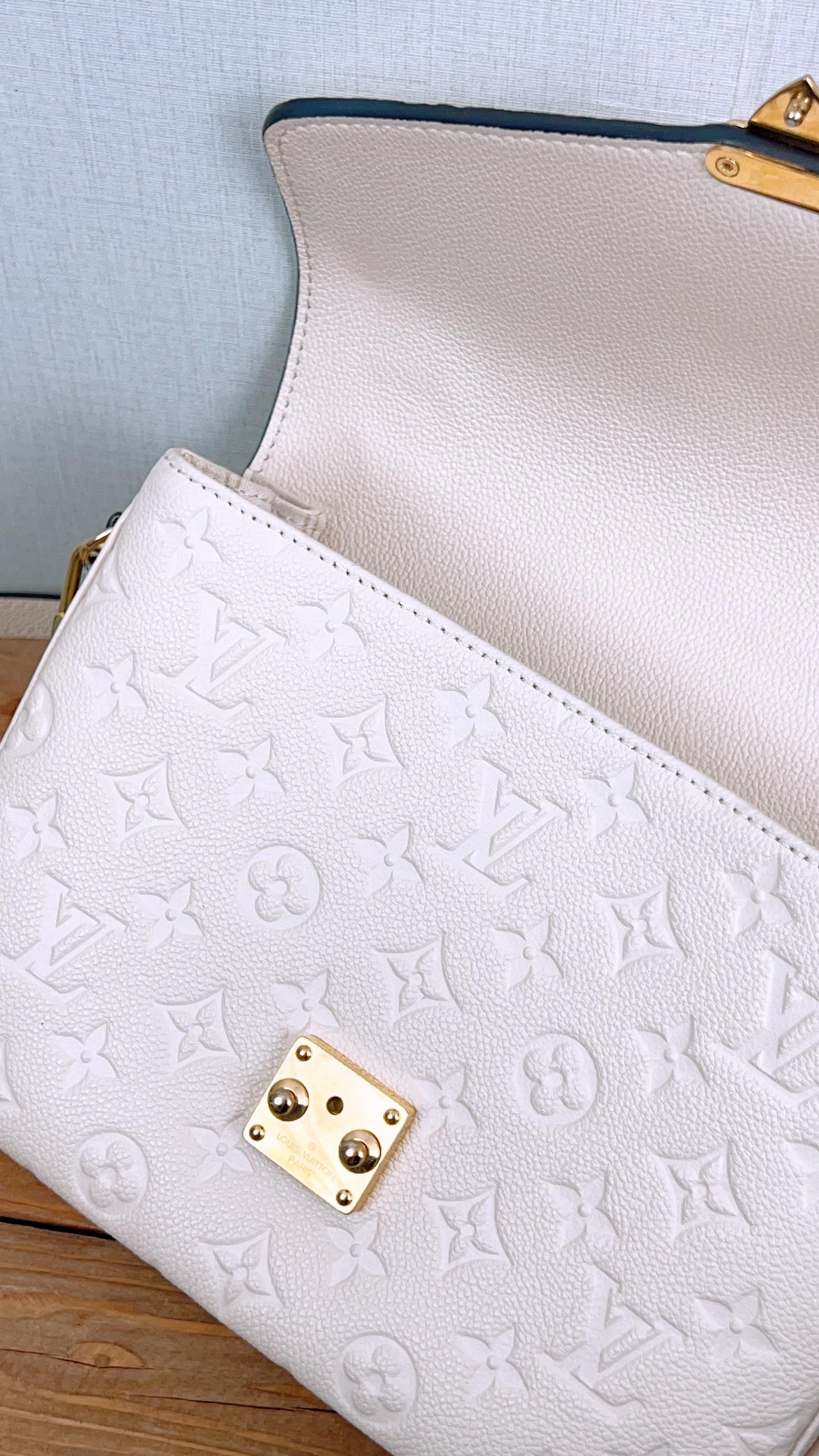 LV Creme Monogram Empreinte Pochette Metis
