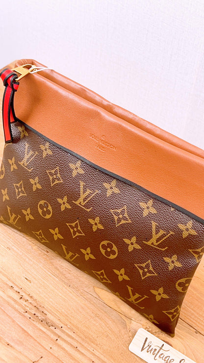 LV Monogram Caramel Tuileris Pochette