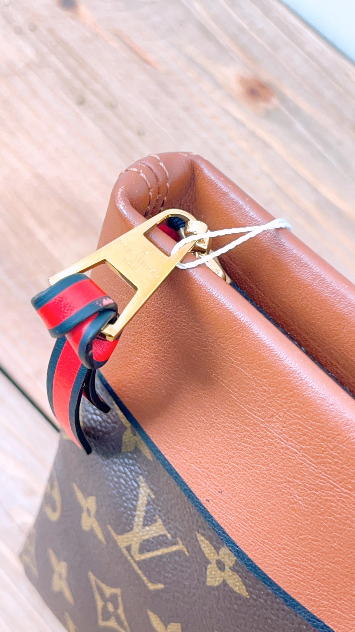LV Monogram Caramel Tuileris Pochette