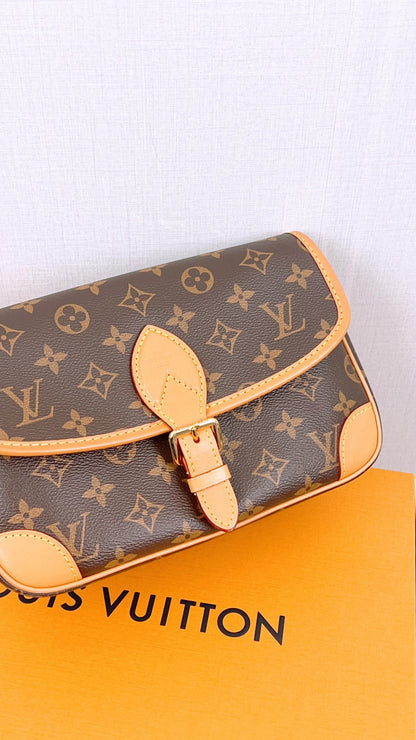 LV Monogram Fuchsia Diane