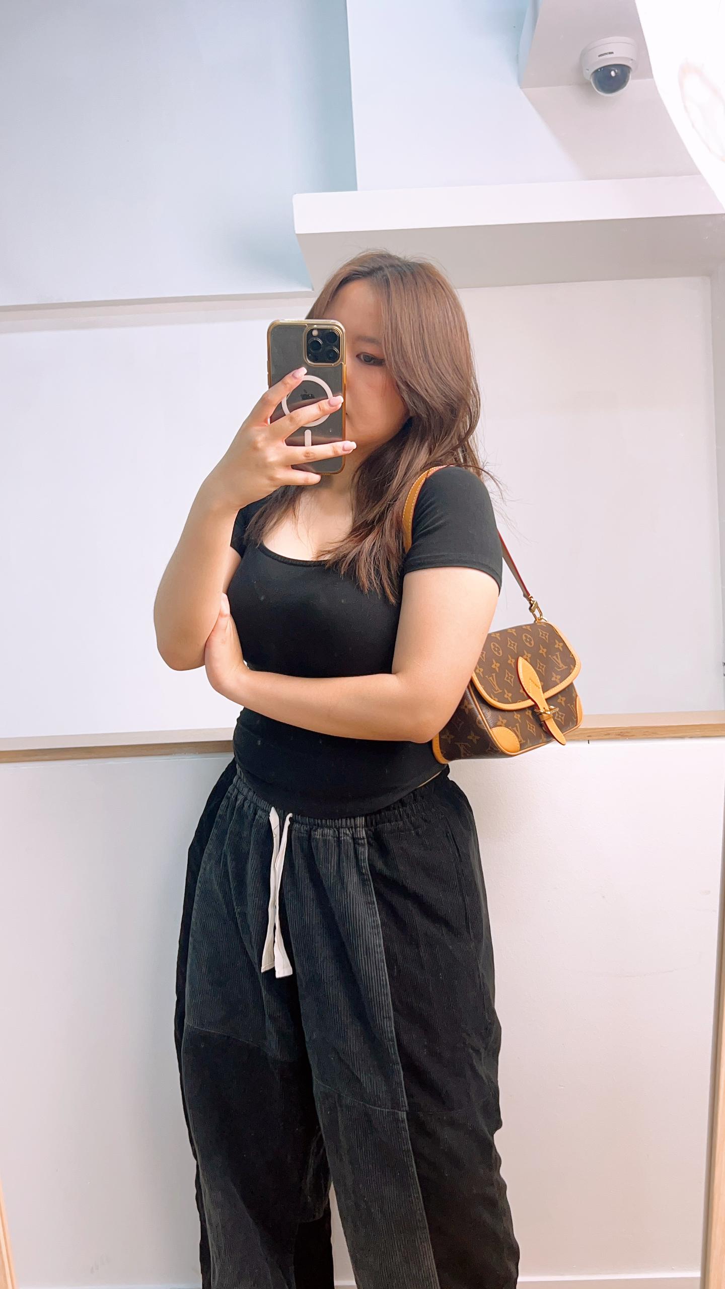 LV Monogram Fuchsia Diane