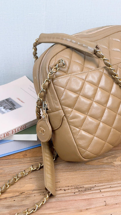 Chanel Caramel Lambskin Vintage Double Chain Bag (GHW)