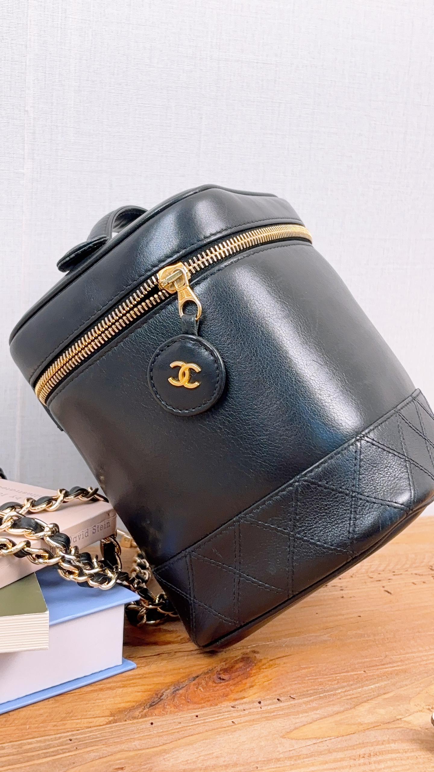 Chanel Black Lambskin Vanity Case (GHW)