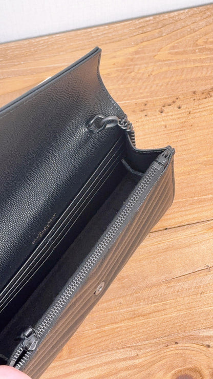YSL So Black Grained de Poudre Small WOC