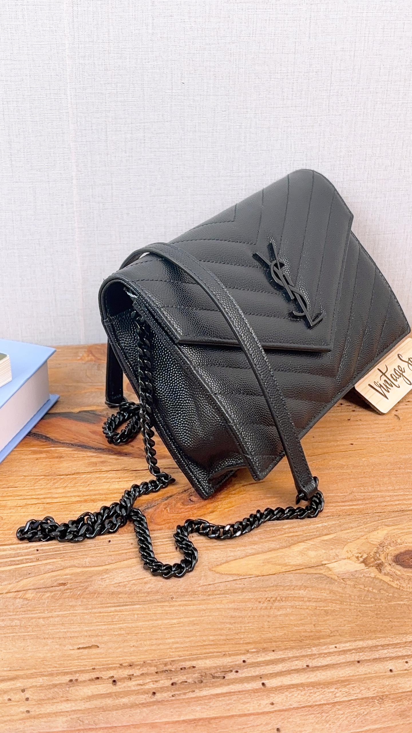 YSL So Black Grained de Poudre Small WOC