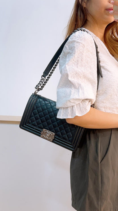 Chanel Black Caviar Old Medium Boy (RHW)