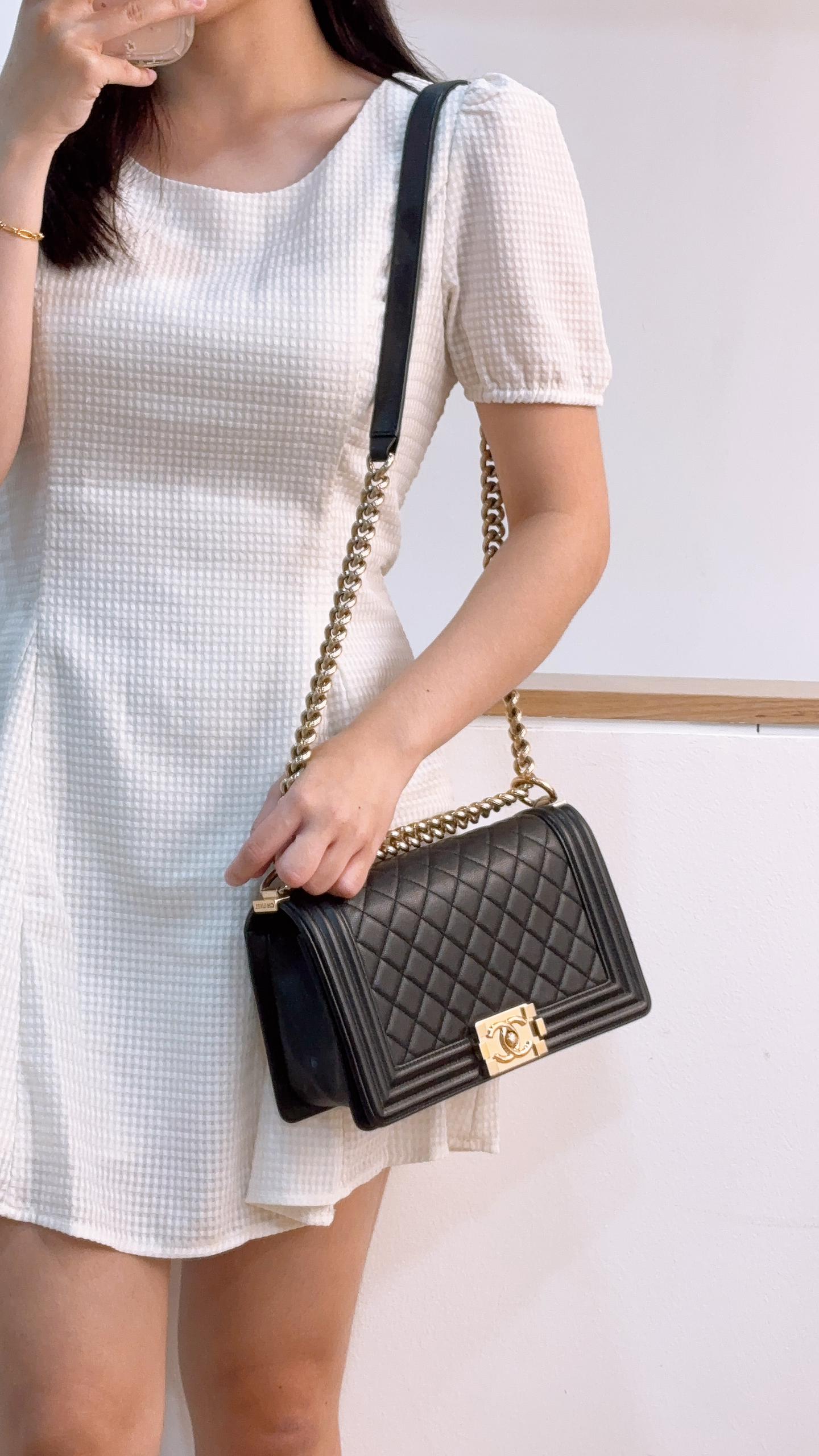 Chanel Black Caviar Old Medium Boy Flap (LGHW)