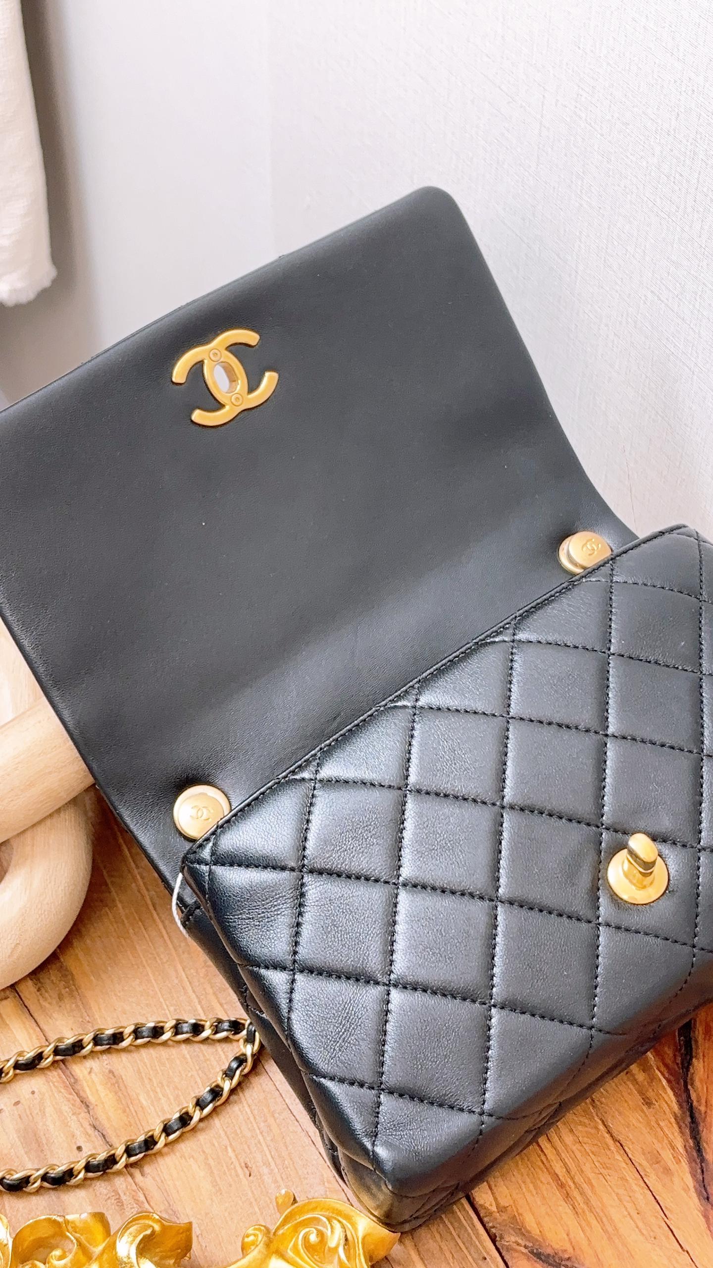 Chanel Black Shiny Lambskin 24A Enamel CC Mini Flap Bag (GHW)