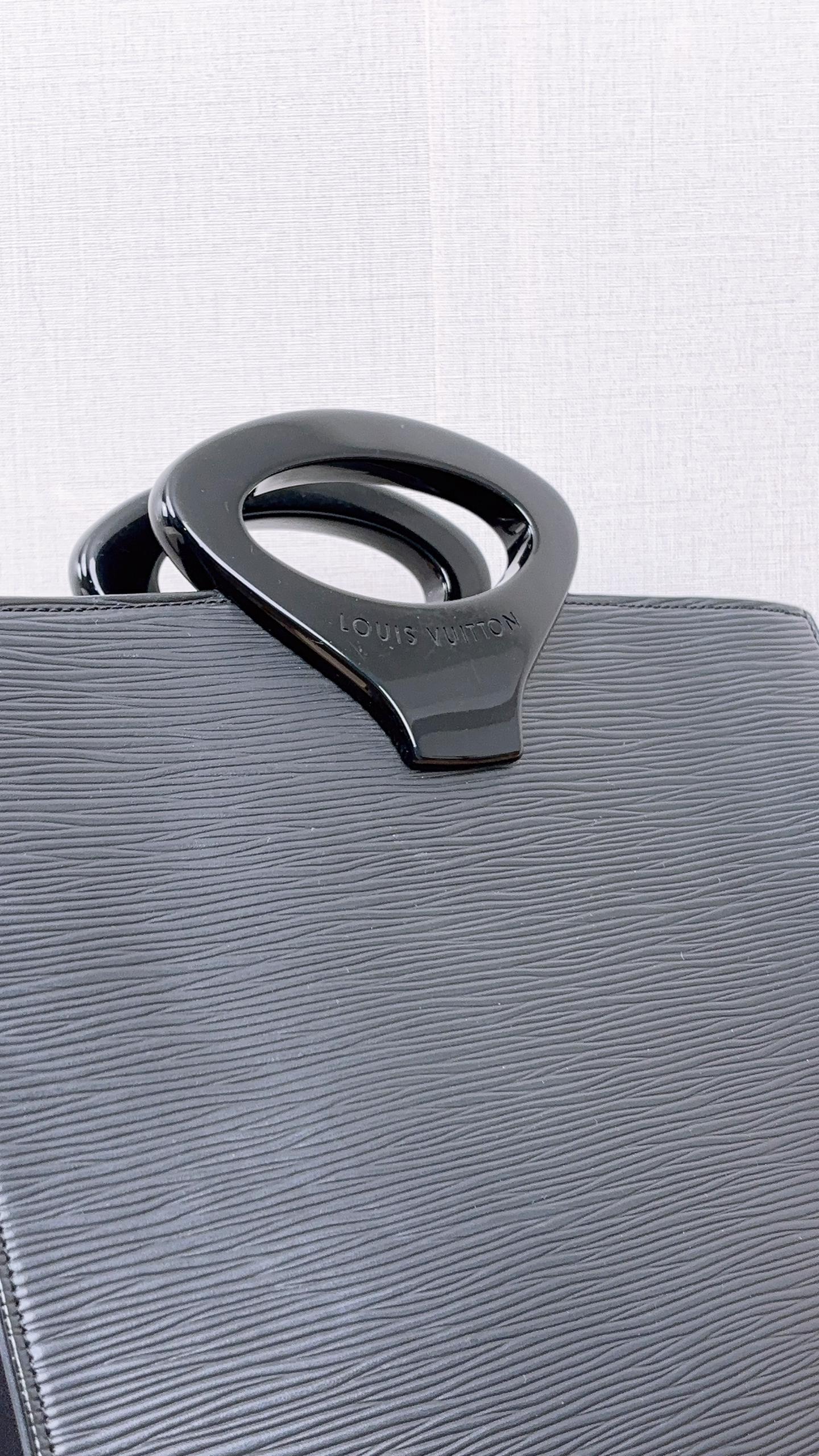 LV Black Epi Vintage Ombre Tote