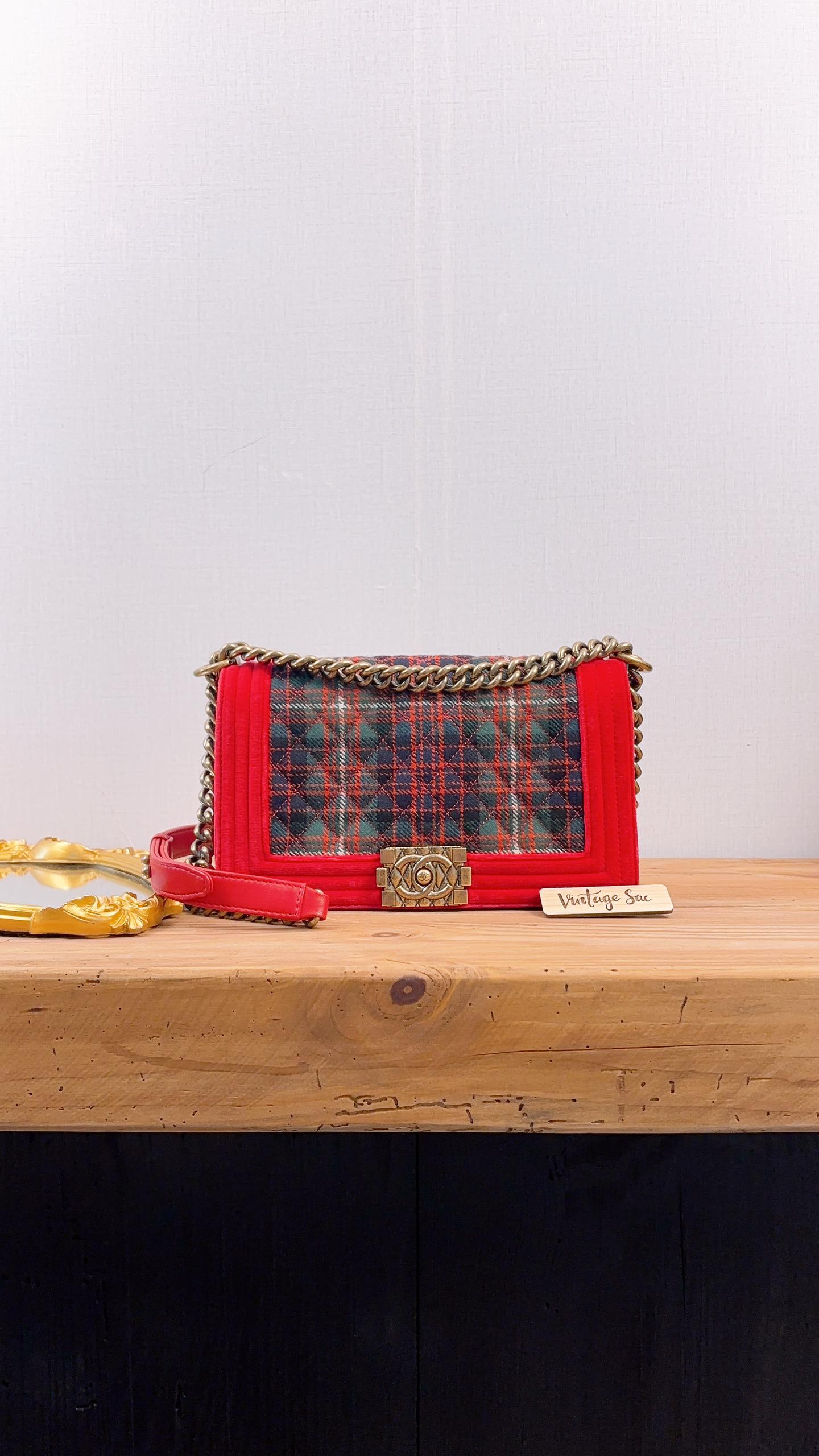 Chanel Red Velvet Plaid Paris-Edinburg Old Medium Boy (AGHW)