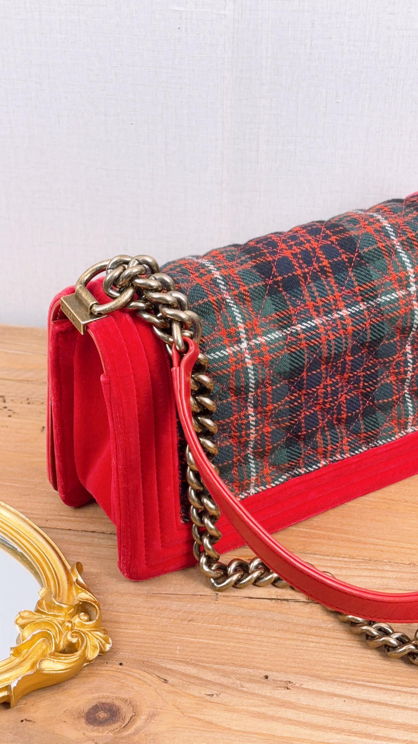 Chanel Red Velvet Plaid Paris-Edinburg Old Medium Boy (AGHW)