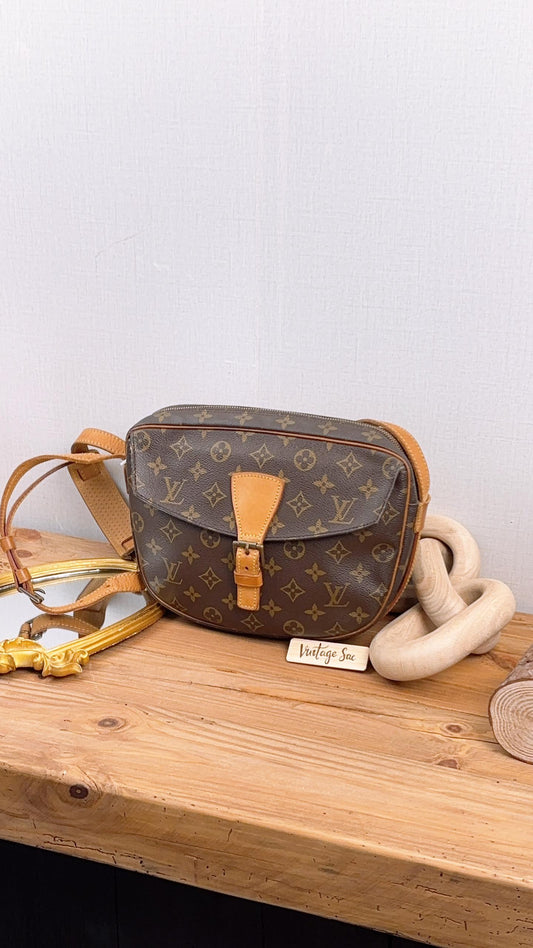 LV Monogram Jeune Fille MM