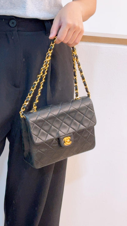 Chanel Black Lambskin Vintage Mini Square 20cm (GHW)