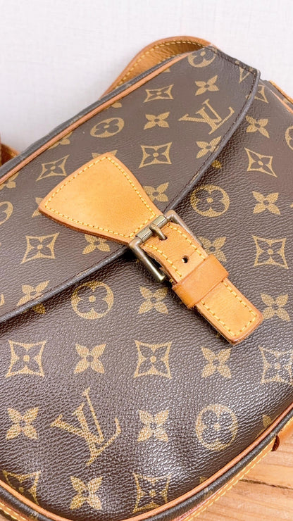 LV Monogram Jeune Fille MM