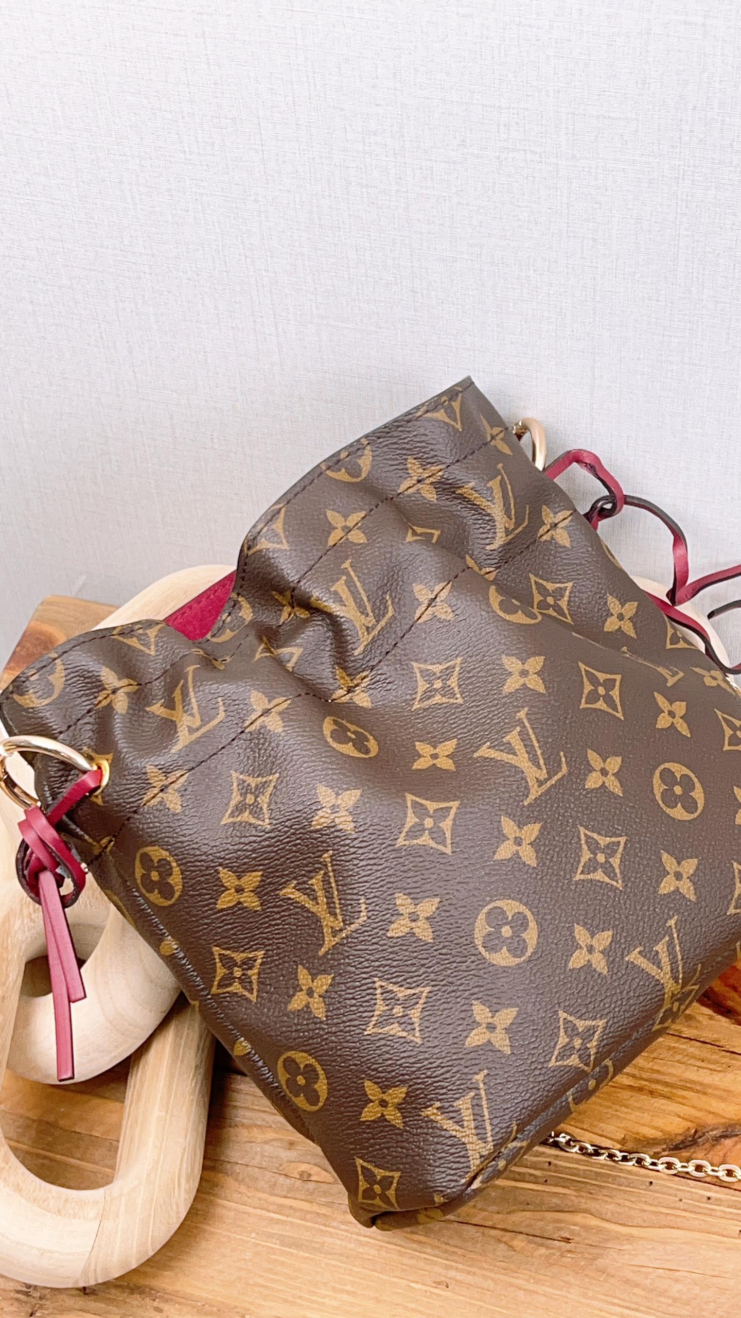 LV Monogram Pouch Note in Fuchsia