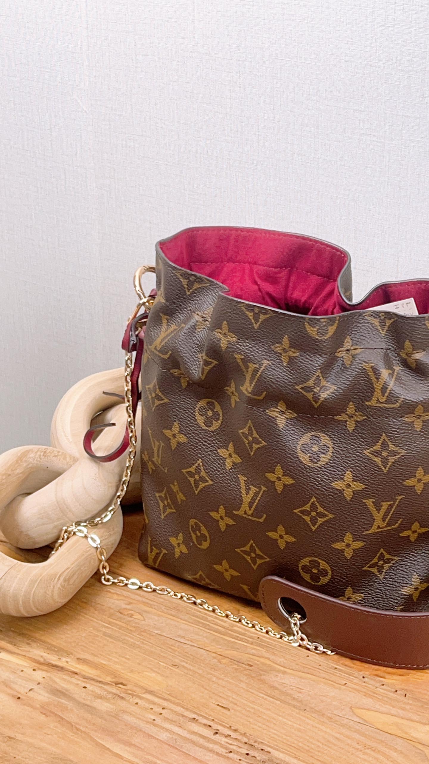 LV Monogram Pouch Note in Fuchsia