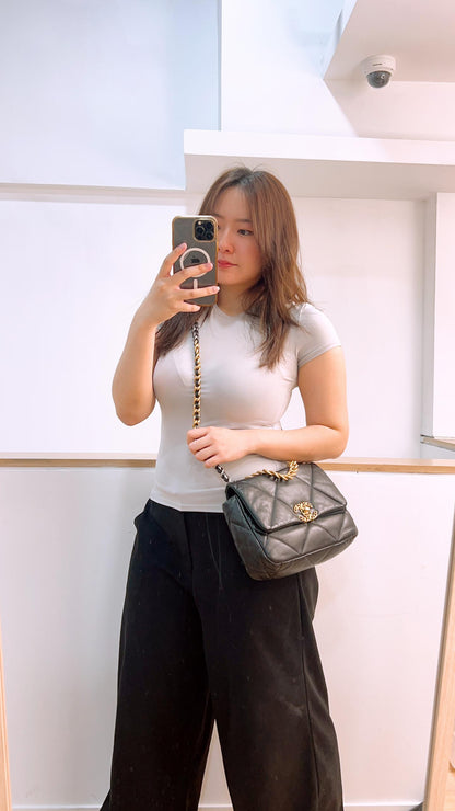Chanel Black Lambskin Small 19 ( GHW)