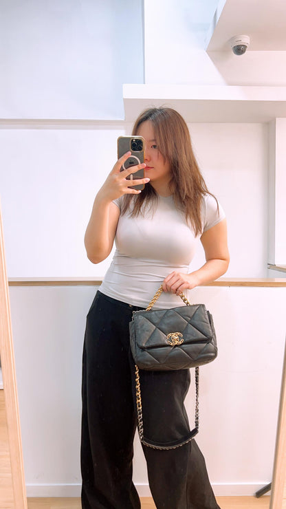 Chanel Black Lambskin Small 19 ( GHW)