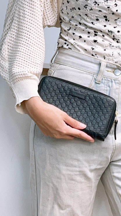 Gucci Black Microguccisima Zip Wallet