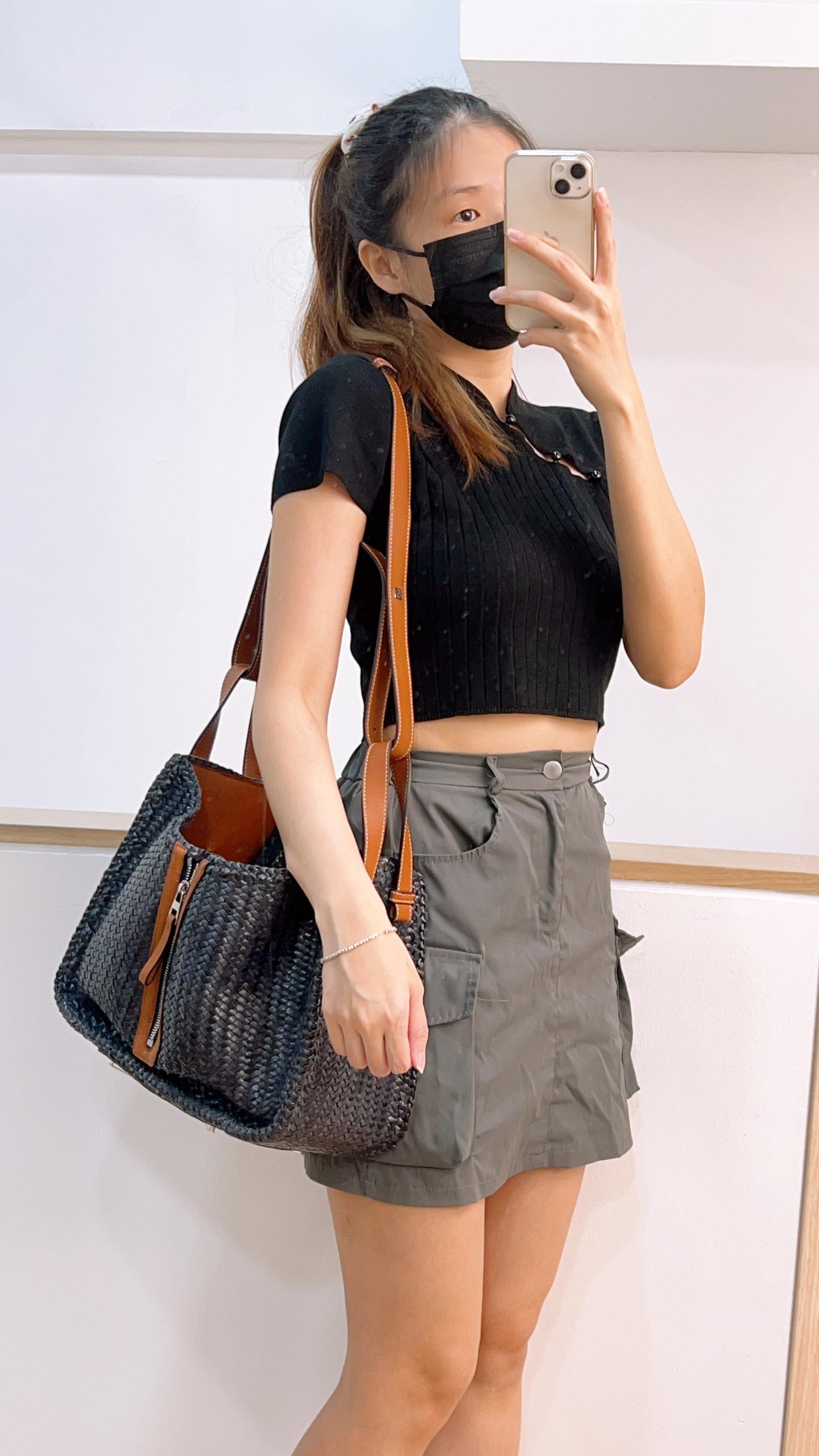 Loewe Navy Woven Medium Hammock