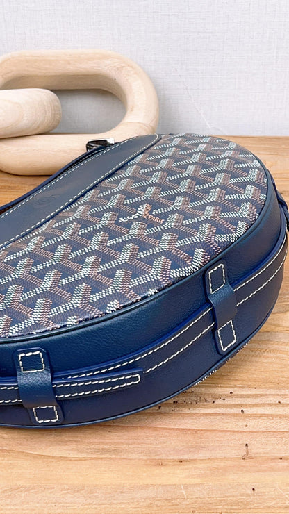 Goyard Navy Hirondelle Bag