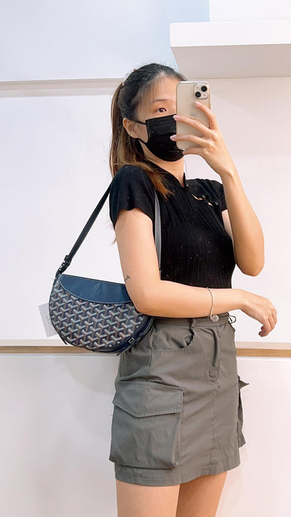 Goyard Navy Hirondelle Bag