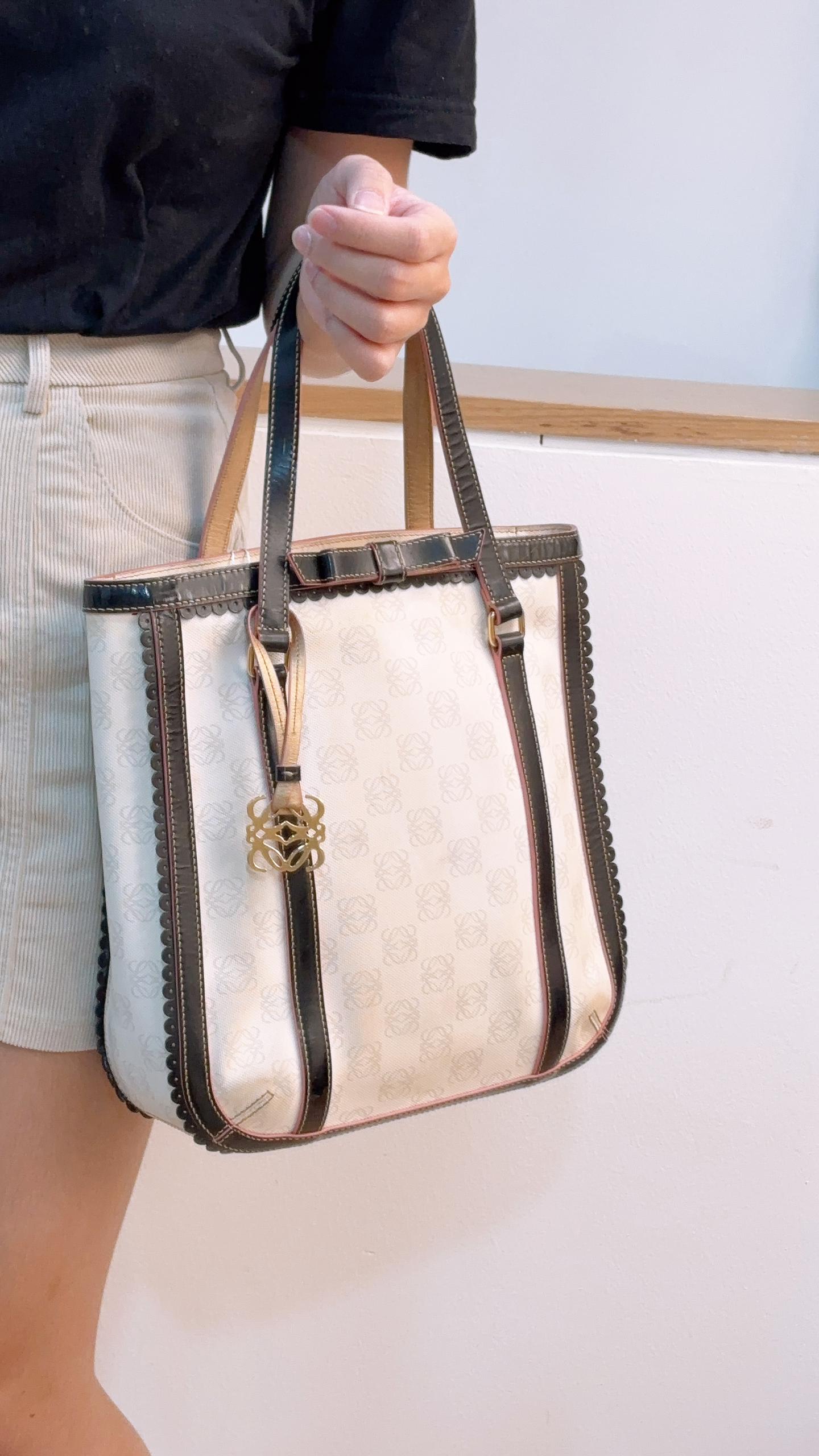 Gucci Canvas Bamboo Bullet Shoulder Bag
